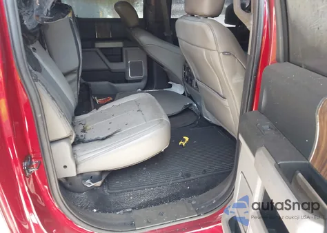 2018 Ford F150 Lariat из США, поврежденный, VIN 1FTEW1CG3JFC60863